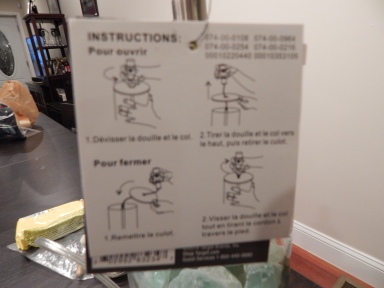 Instructions about how to open the lamp